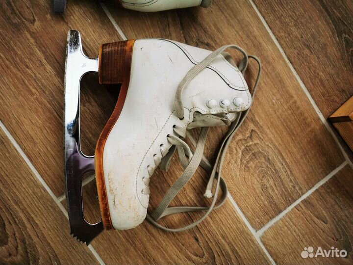 Kоньки Graf Etude