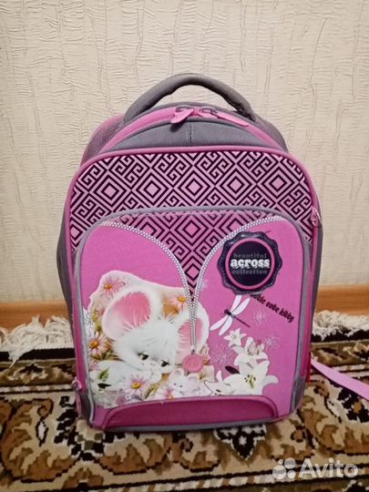Рюкзак школьный для девочки