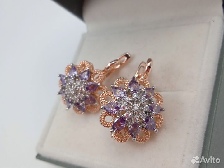 Серьги3см позолоченные,вставки под аметист