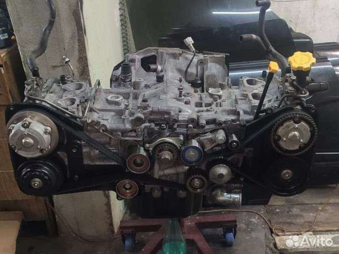 Двигатель ej205 Subaru forester sg5