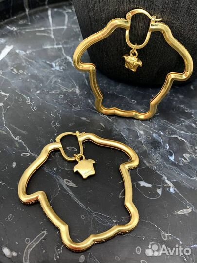 Серьги versace
