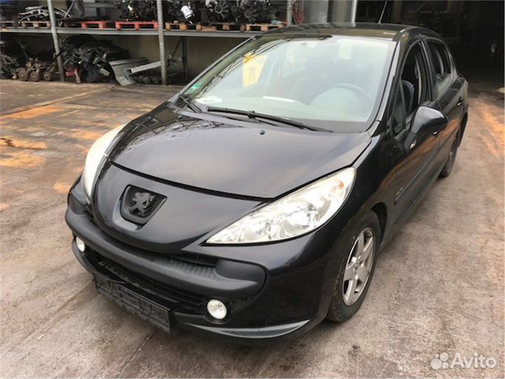 Разбор на запчасти Peugeot 207