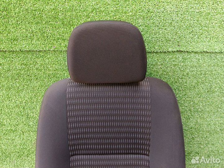 Сидение переднее левое Mitsubishi Lancer 10 1.6