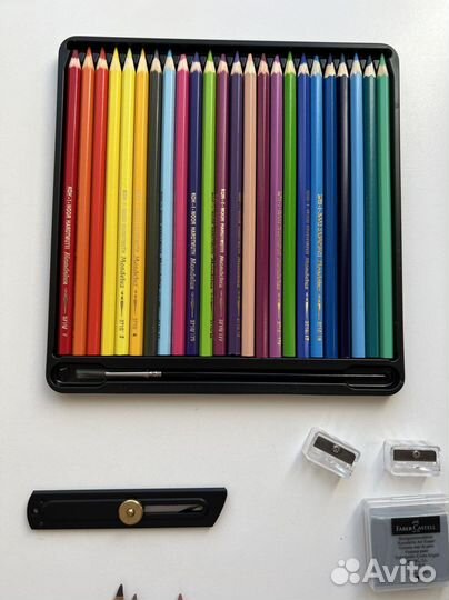 Набор цветных карандашей