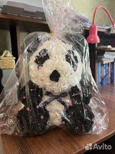 Мишка (панда) из роз