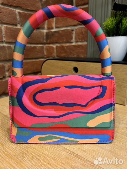 Сумка новая шелковая Италия