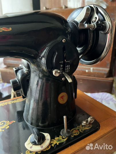 Швейная машина Подольск 2M