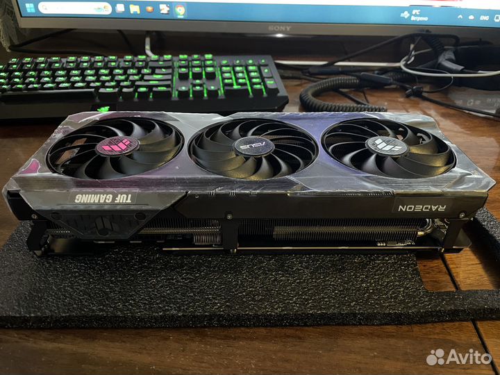 Asus TUF-RX7800XT-O16G-OG-gaming 7800