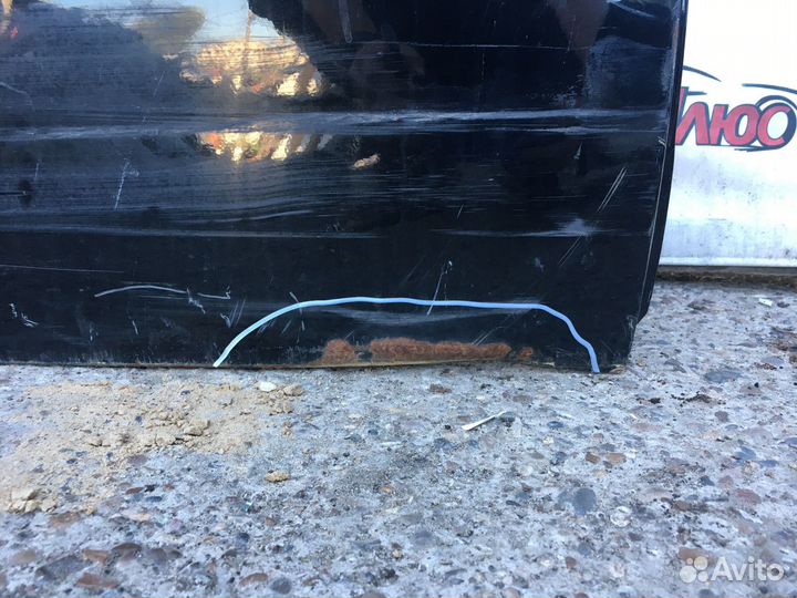 Дверь задняя правая Ssang Yong Rexton