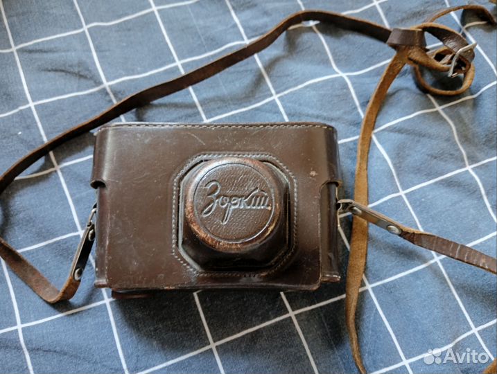 Пленочный фотоаппарат зоркий 6