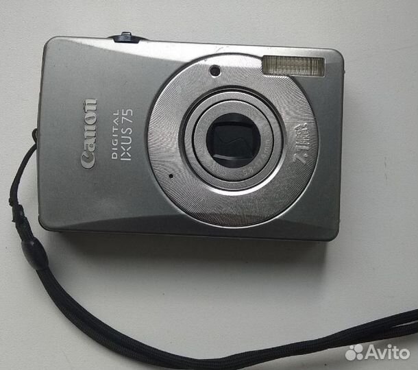 Компактный фотоаппарат canon