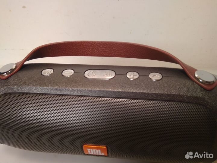 Колонка JBL