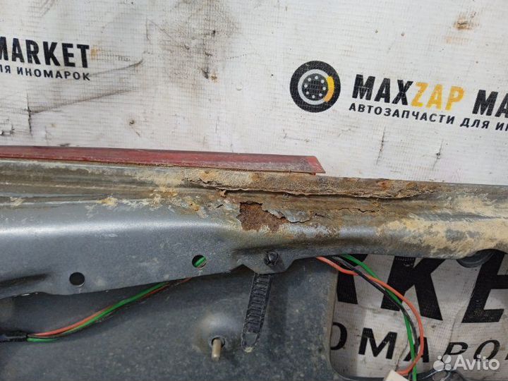 Крышка багажника Лада 2110 (б/у)