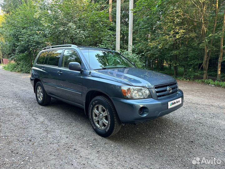 Toyota Highlander 2.4 AT, 2004, 232 149 км