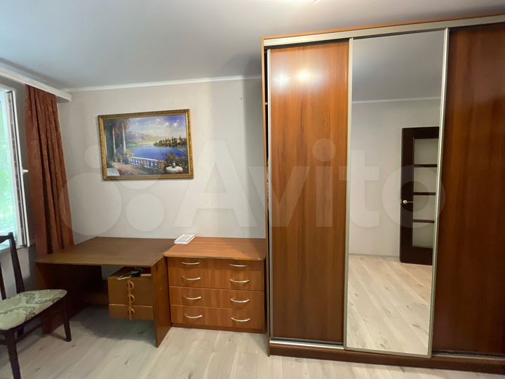 2-к. квартира, 42 м², 2/5 эт.