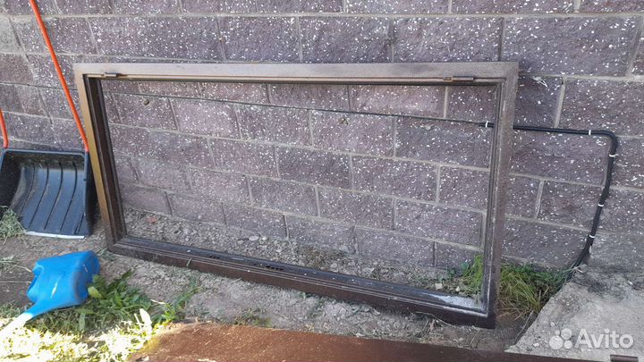 Дверь входная металлическая б/у