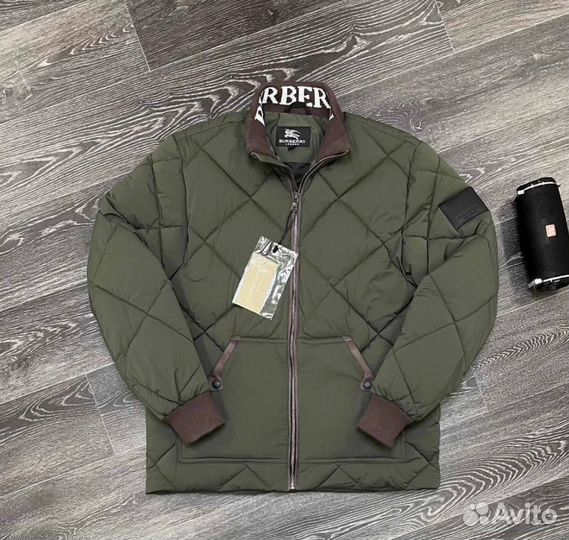 Куртка Burberry: весна для стильных людей