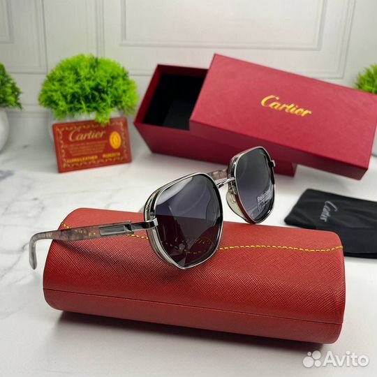 Солнцезащитные очки Cartier новинка