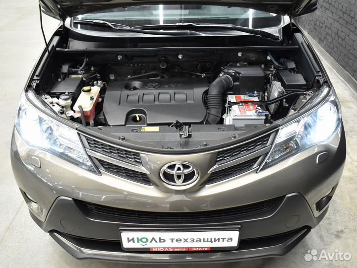 Toyota RAV4 2.0 МТ, 2013, 210 116 км