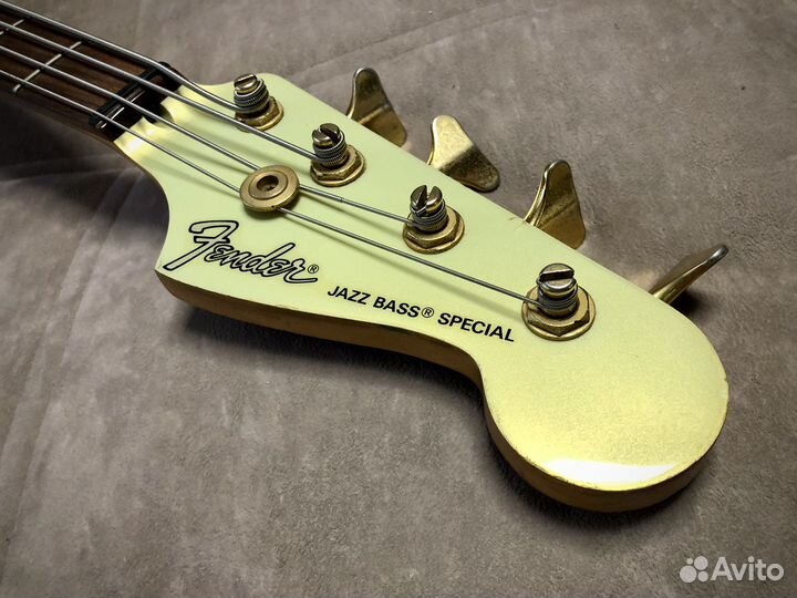 Бас-гитара Fender Jazz Bass Special Япония
