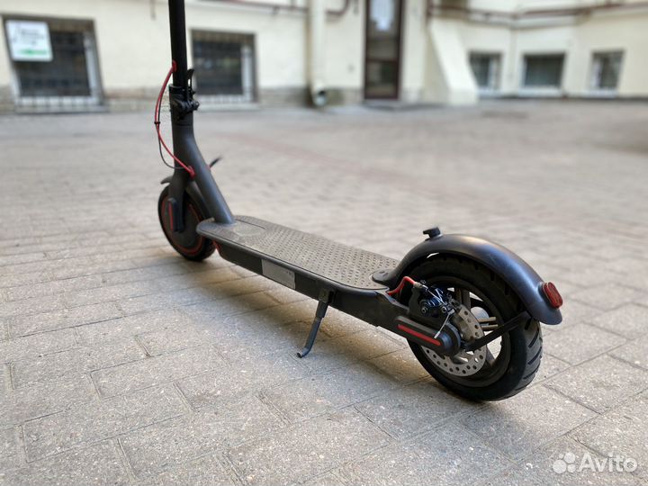 Электросамокат xiaomi m365 pro