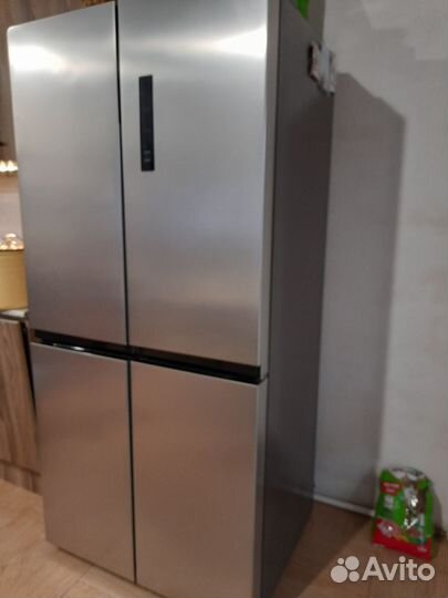 Холодильник бу бирюса