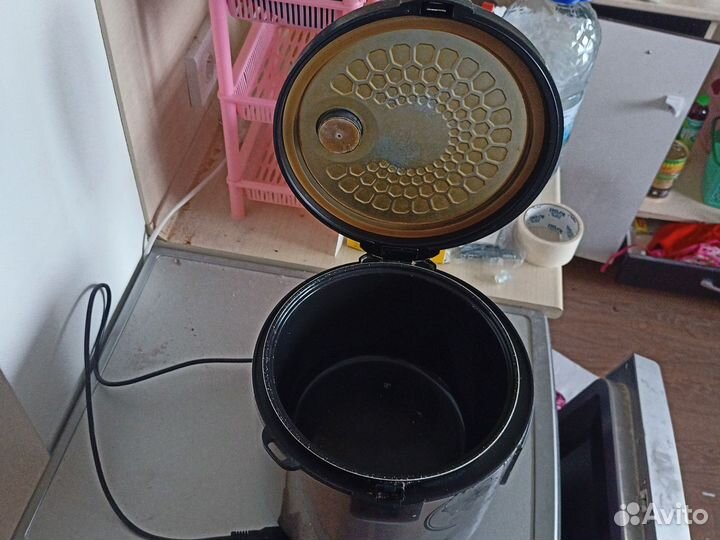 Мультиварка redmond rmc-m211