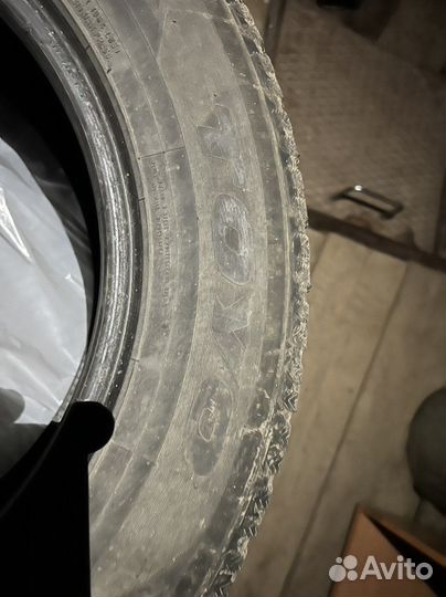 Toyo Observe GSi-5 235/65 R17 104Q