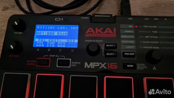 Сэмплер akai mpx16