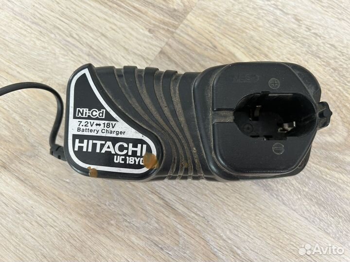 Зарядное устройстводля аккумулятора