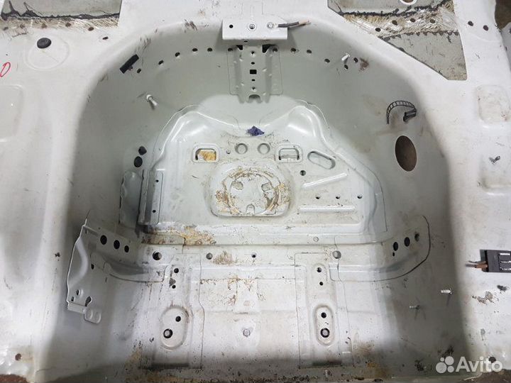 Ниша запасного колеса Bmw 5-Series F10 N20B20B