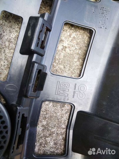 Решетка радиатора opel astra j gtc