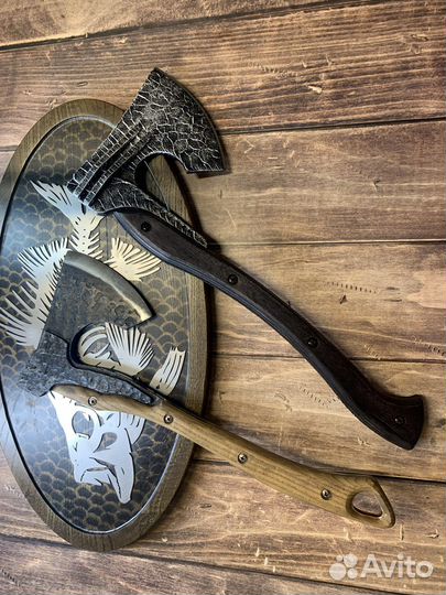 Топор кованый и цельнометаллический 
