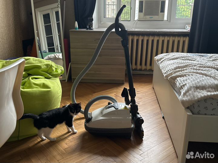 Пылесос Bork v705