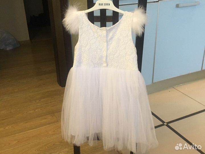 Кружевное платье белое на утренник