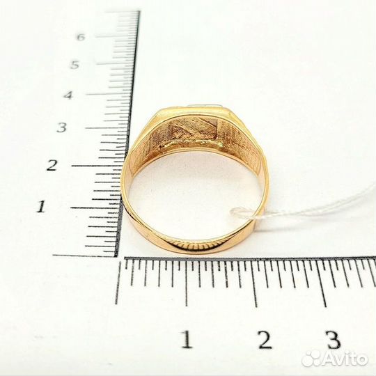Золотое кольцо с камнем 22,5р