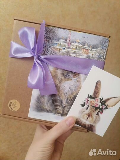 Брошь из натуральной шерсти