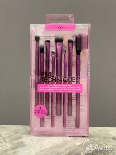 Кисти для макияжа Real Techniques