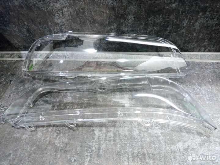 Стëкла фар BMW E39 комплект