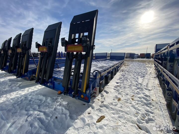 Полуприцеп трал (тяжеловоз) AMUR LYR9708TDP, 2023