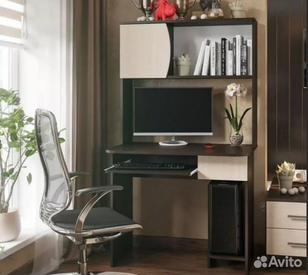 Компьютерный стол №2 (2 цвета) - в наличии