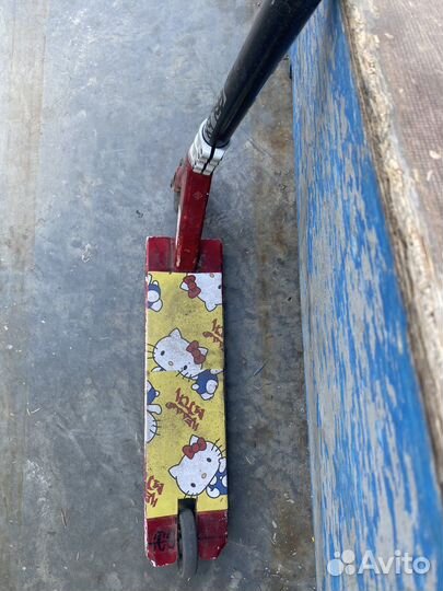 Трюковой самокат стрит