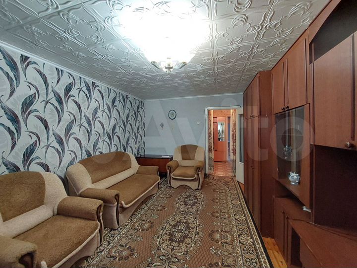 3-к. квартира, 60 м², 2/5 эт.