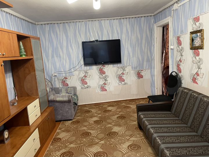 2-к. квартира, 53,2 м², 1/2 эт.