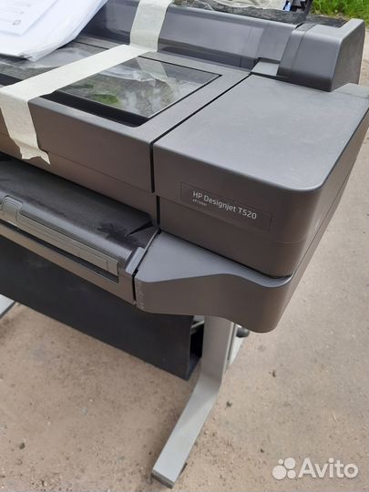 Плоттер HP designjet t520