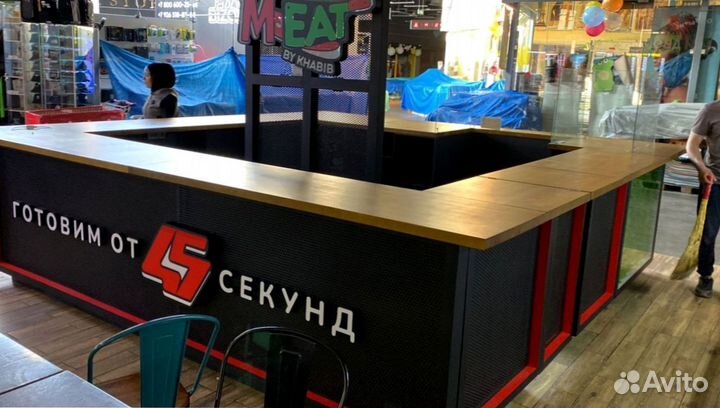 Торговый остров для бутика