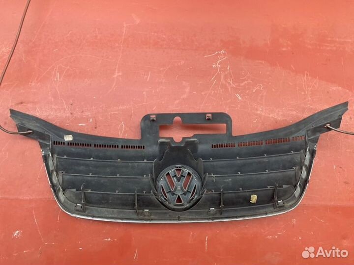 Решетка радиатора Vw Touran minivan BAG 2003