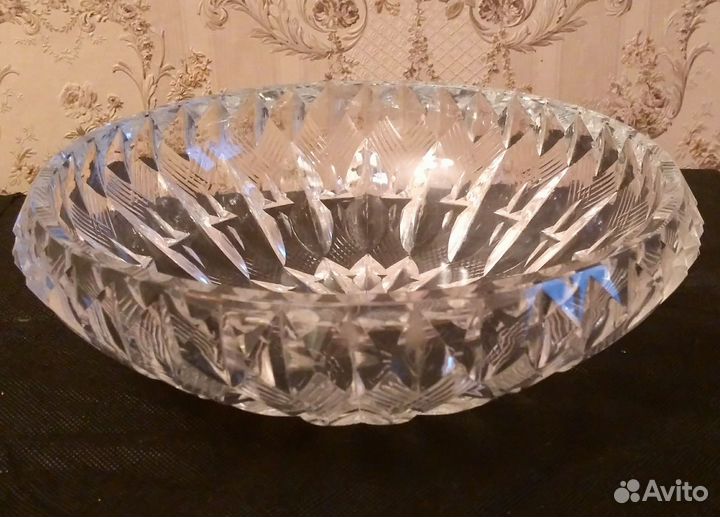 Ваза хрустальная