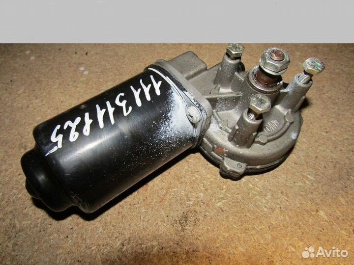 Моторчик стеклоочистителя передний Megane II 2002