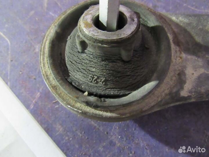 Рычаг Peugeot 3008 U5 2010-2017